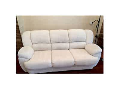 Изображение Химчистка велюрового дивана на дому