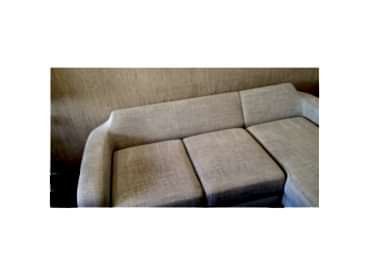 Изображение Химчистка светлого дивана